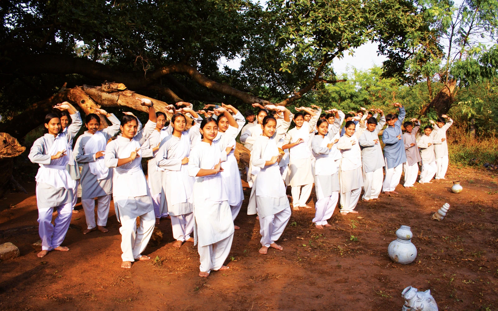 Abhyasa School receiving national level education excellence award