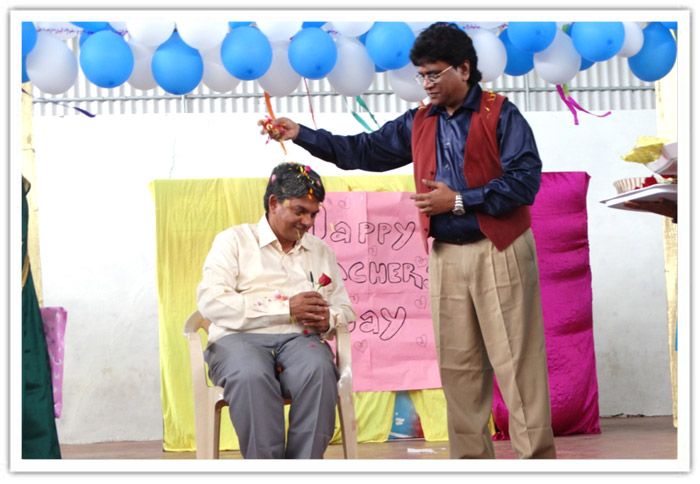 Guru Divas 2014